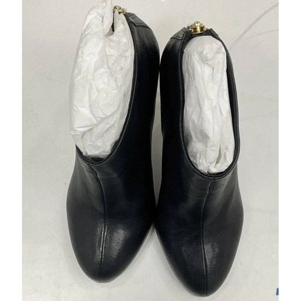 Women's New black Tory Burch booties shoes Leather Booties Size 8